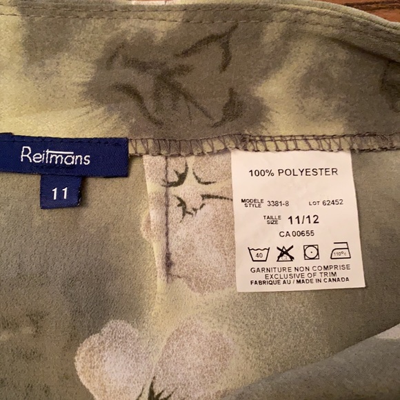 Reitmans Skirt in green floral - size 11/12 - Picture 5 of 5